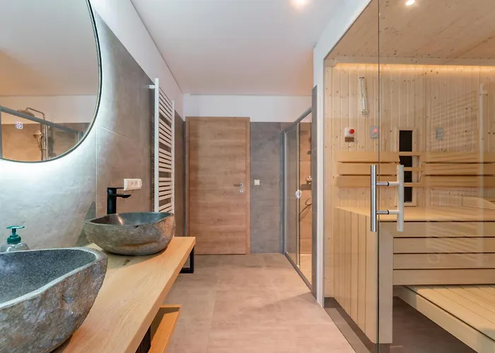 Traumhaus * Donnersbachwald